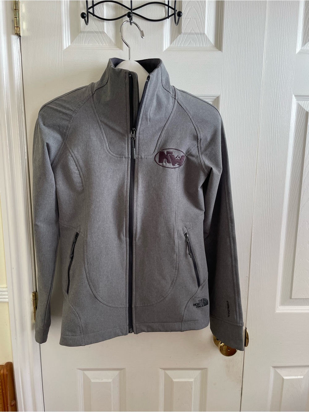 The North Face Women's Gray Softshell Utility Jacket